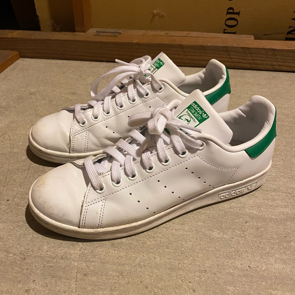 Adidas stan smiths men size 7 womens size 9